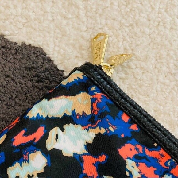 Aimee Kestenberg Malibu Print Colorful Leather Cosmetic Bag Toiletry Travel Case - Picture 7 of 12